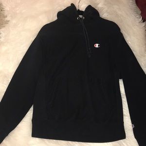 black champion reverse weave hoodie// medium